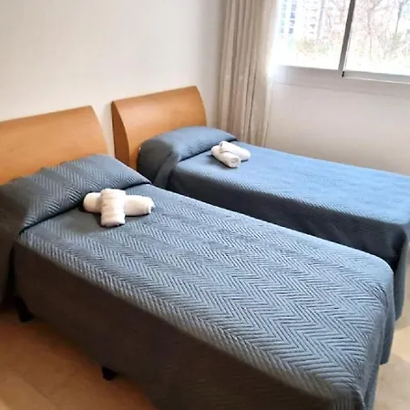 Gemelos 22, T.3, 2ºc Apartment *